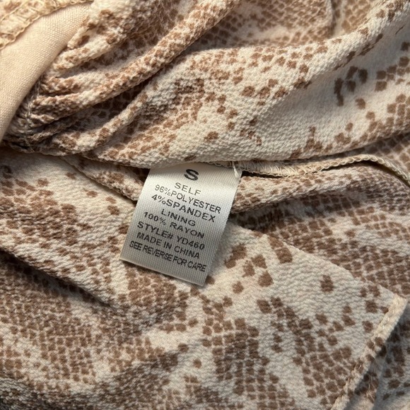 Audrey 3+1 Snake Print Wrap Mini Dress Small Ruffle Hem V-Neck Tie Waist - Picture 5 of 5